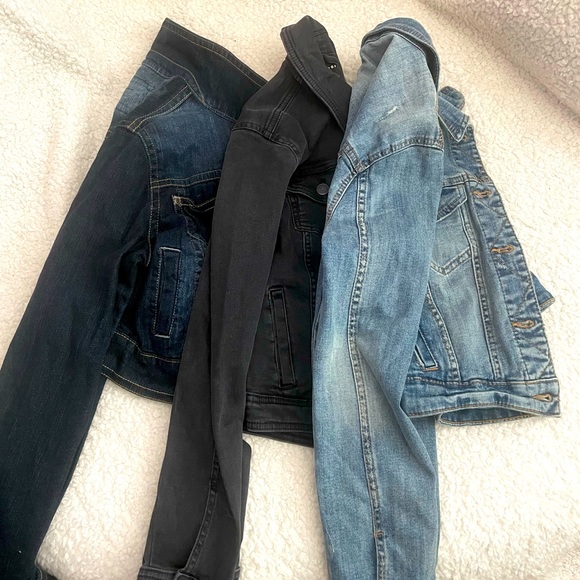Bundle of Jean Jackets - Picture 1 of 8